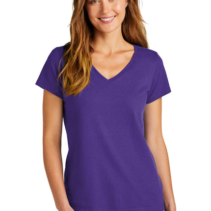 District ®  Women's The Concert Tee ®  V-Neck DT5002