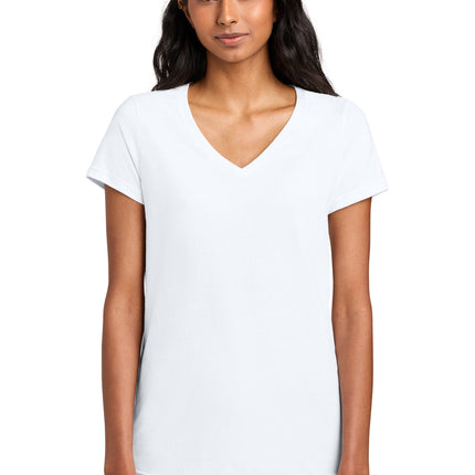 District ®  Women's The Concert Tee ®  V-Neck DT5002