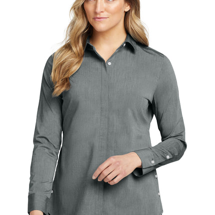 OGIO  ®  Women's Commuter Woven Tunic. LOG1002